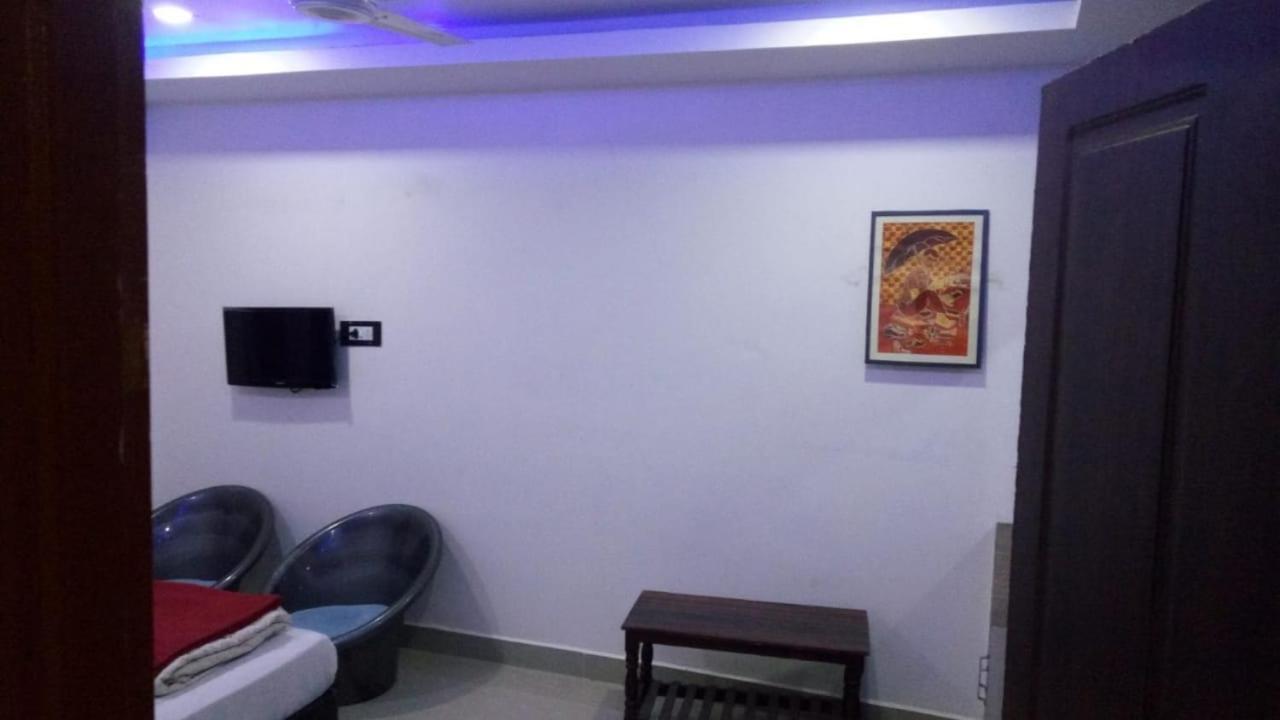 Paderu Hotel Vashishta Inn מראה חיצוני תמונה
