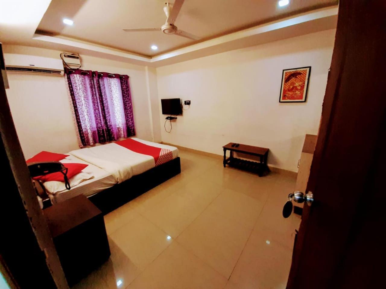 Paderu Hotel Vashishta Inn מראה חיצוני תמונה